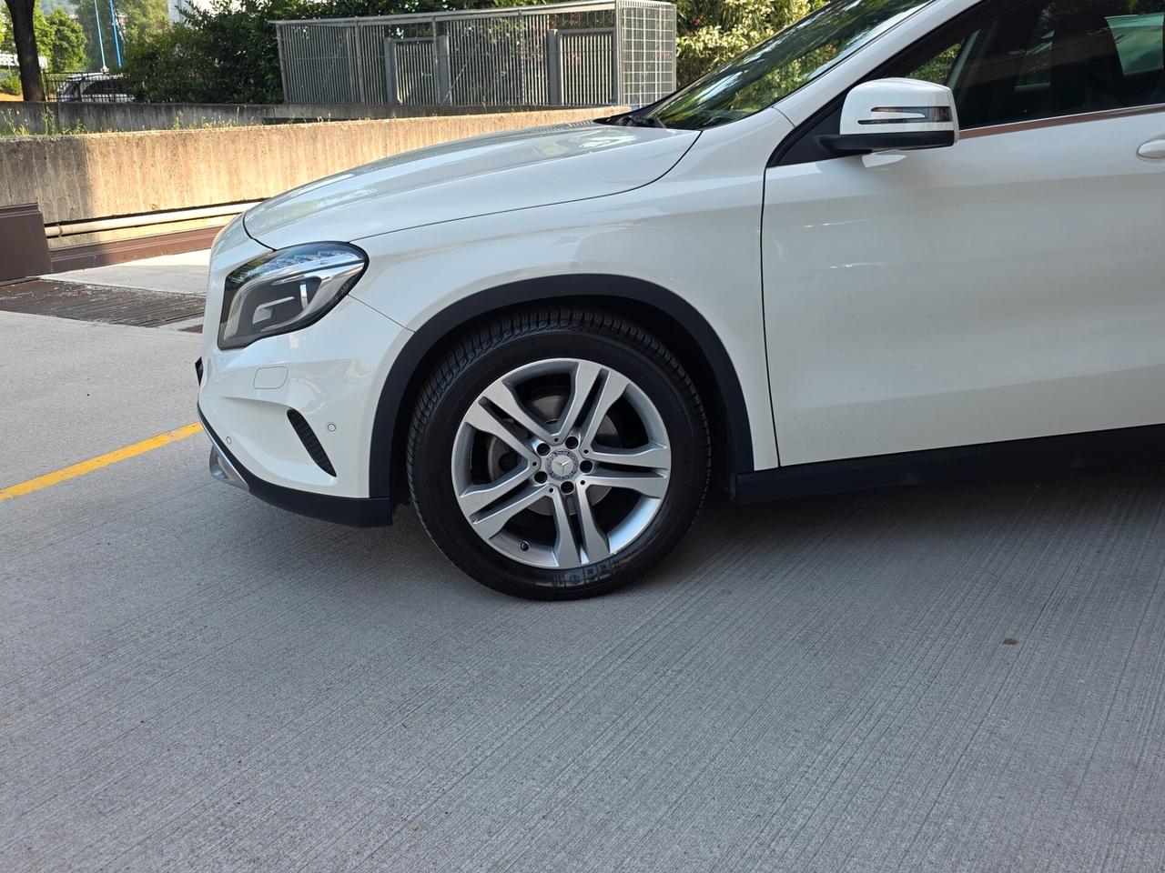 Mercedes-benz GLA 220 d Automatic 4Matic Enduro Activity