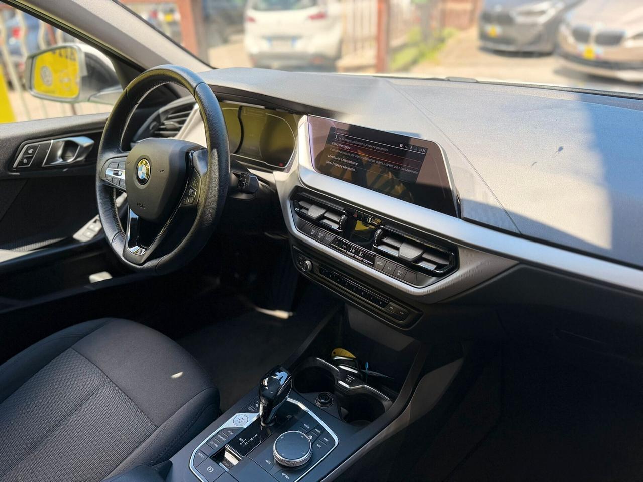 Bmw 116d 5p. Sport