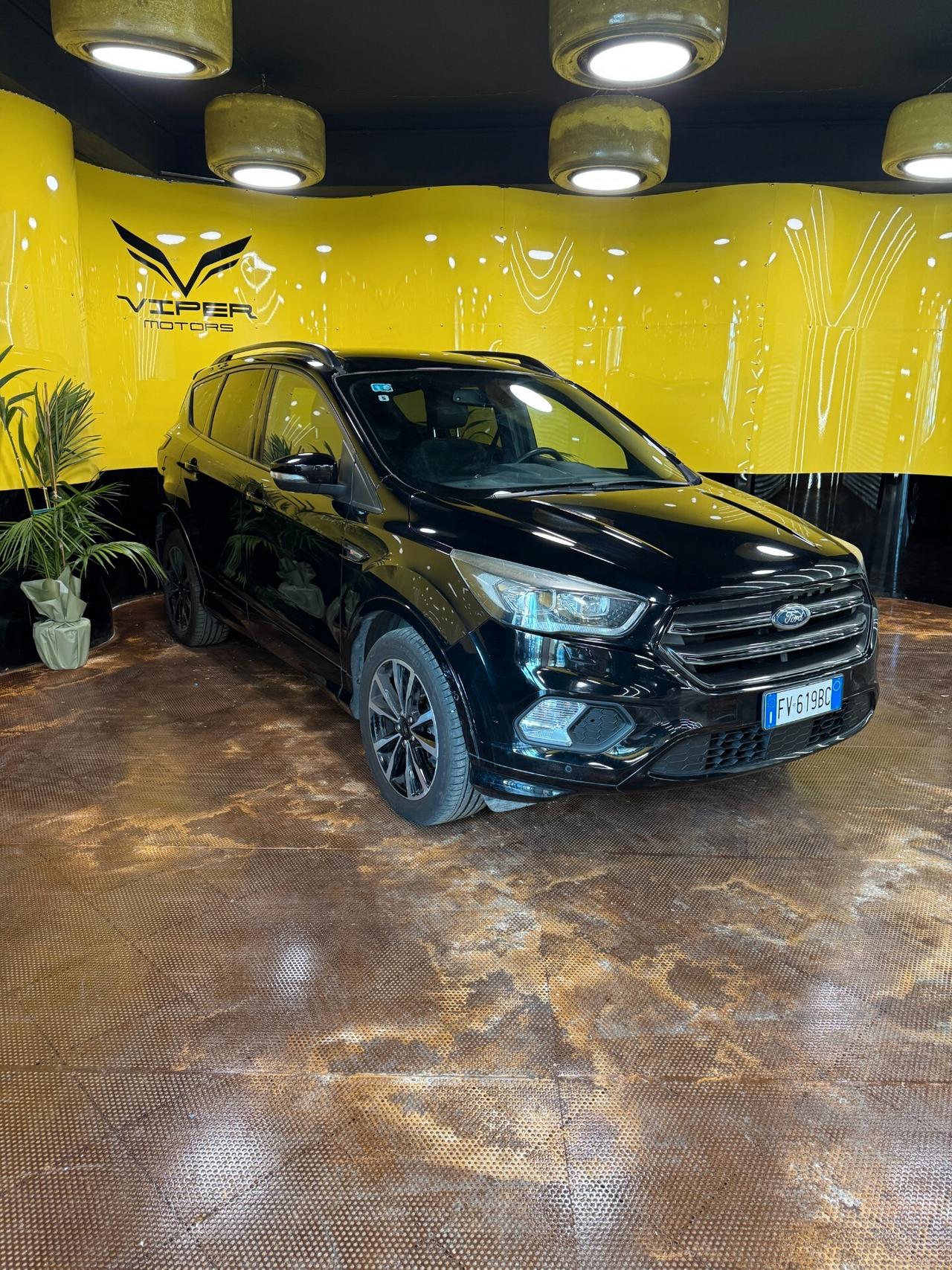 Ford Kuga 1.5 TDCI 120 CV S&S 2WD ST-Line