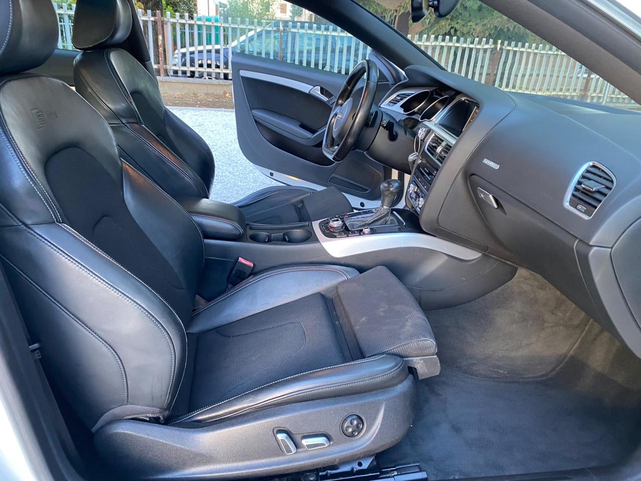 Audi A5 2.0 TDI clean diesel quattro S tronic S-LINE