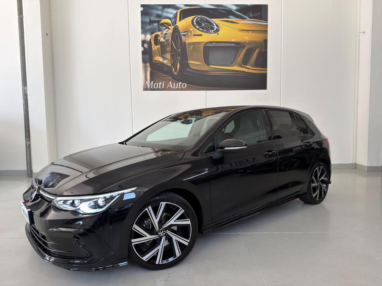 Volkswagen Golf 1.5 eTSI 150 CV EVO ACT DSG R-Line