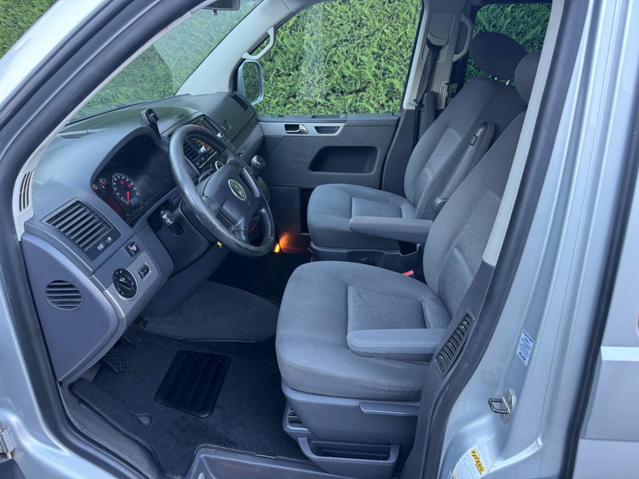 Volkswagen Multivan 2.5 TDI/130CV Trendline