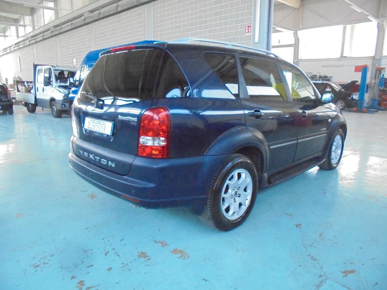Ssangyong REXTON II 2.7 AWD A/T Top Class