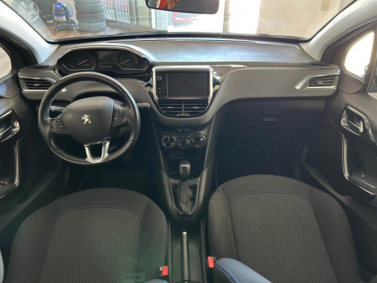 Peugeot 208 PureTech 68 5p. NAVi PDC BLUETOOTH 2018