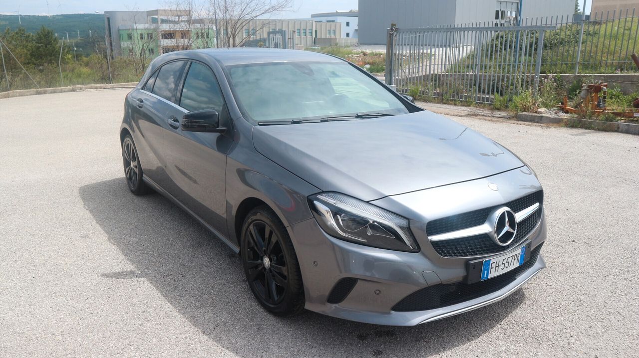 Mercedes-Benz A-Class 2017 photo 4