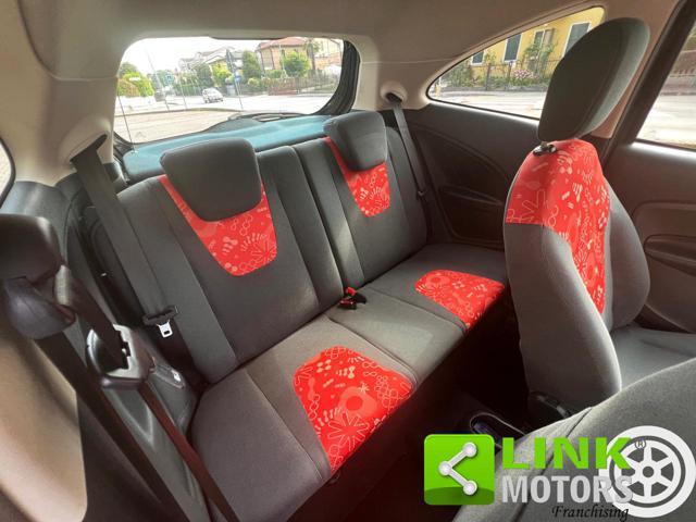 FORD Ka 1.2 8V 69CV Titanium