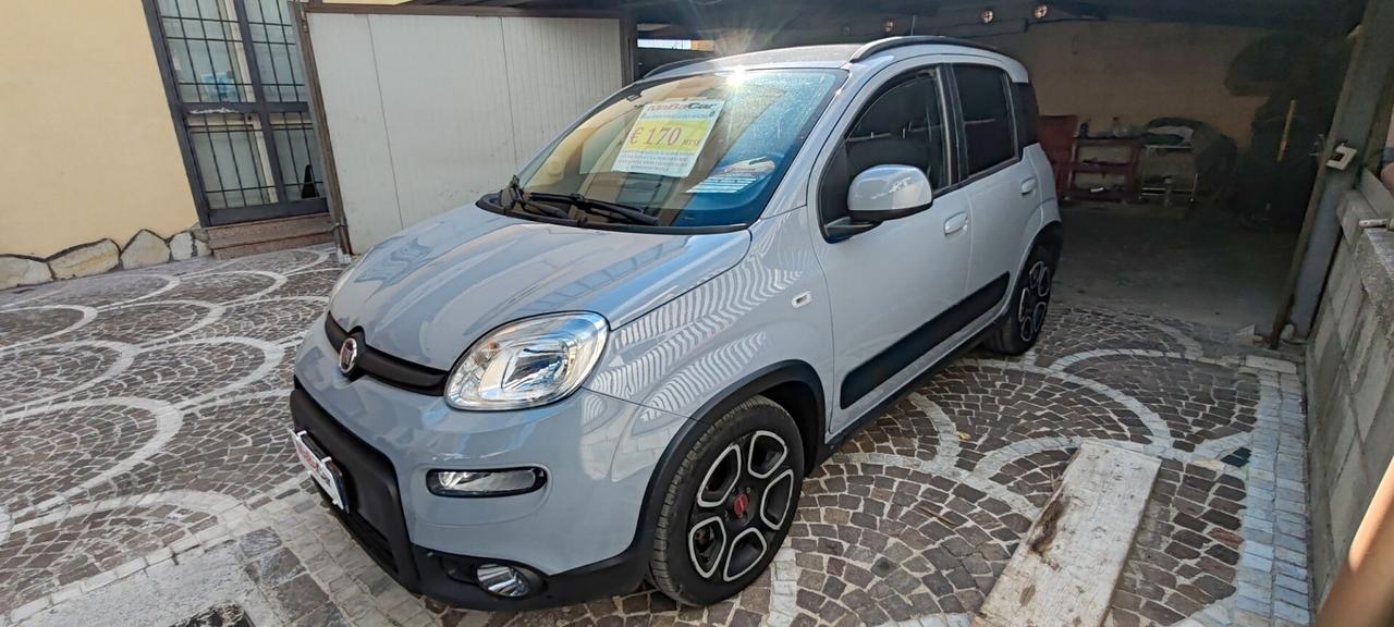 Fiat Panda 1.0 FireFly S&S Hybrid Sport LEGGI