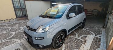 Fiat Panda 1.0 FireFly S&S Hybrid Sport LEGGI