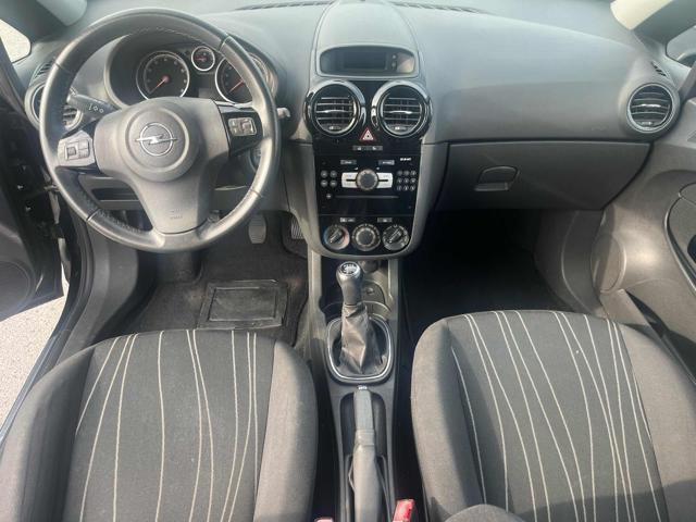 OPEL Corsa 1.2 3 porte Sport