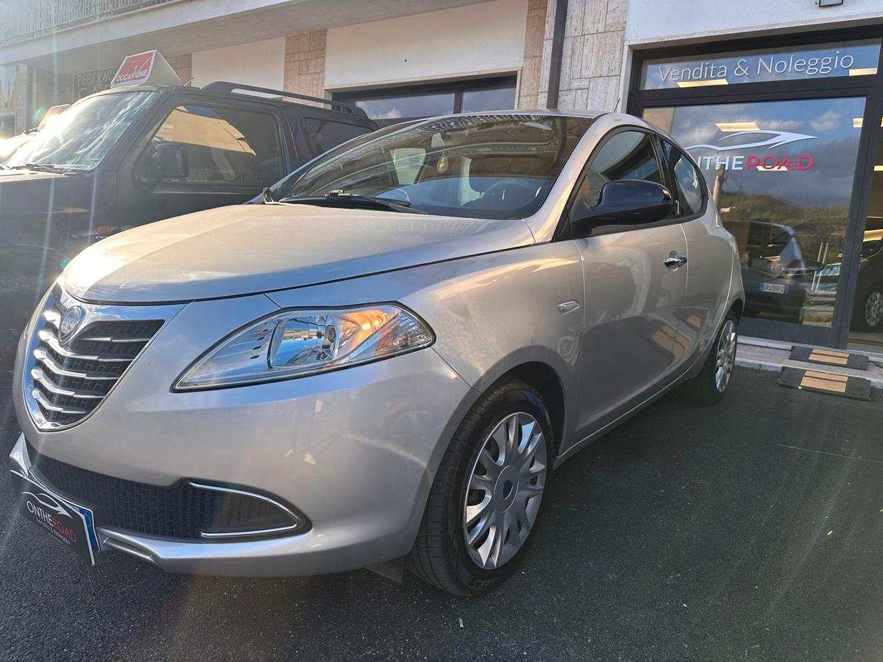 Lancia Ypsilon 1.2 69 CV 5 porte GPL Ecochic Elle