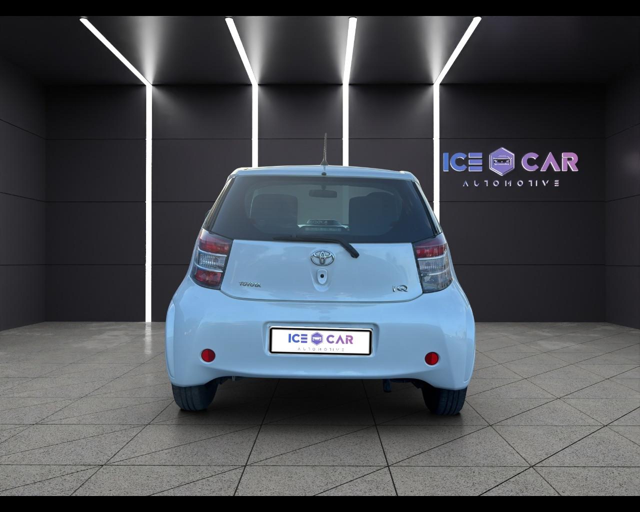 TOYOTA iQ - iQ 1.0 CVT Tobasco