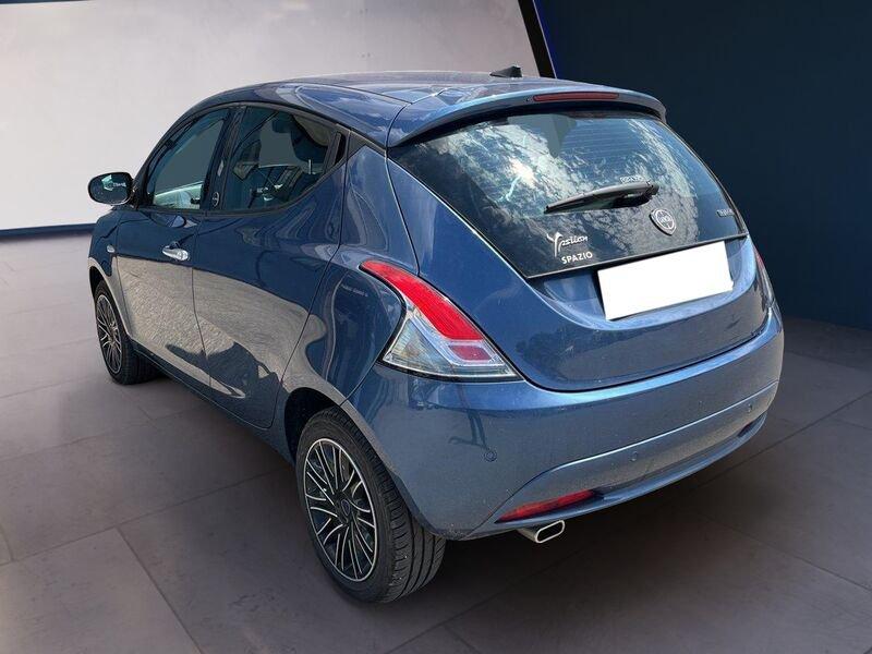 Lancia Ypsilon III 2021 1.0 firefly hybrid Gold s&s 70cv