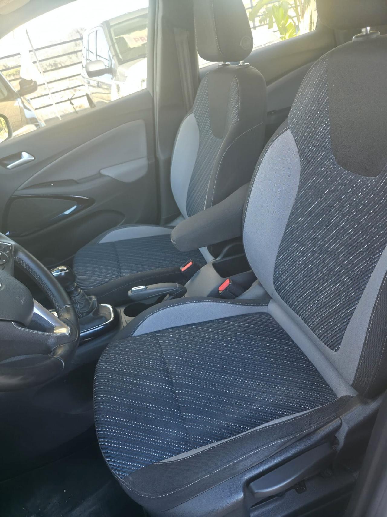 Opel Crossland X 1.5 ECOTEC D 102 CV Start&Stop 120 Anniversary