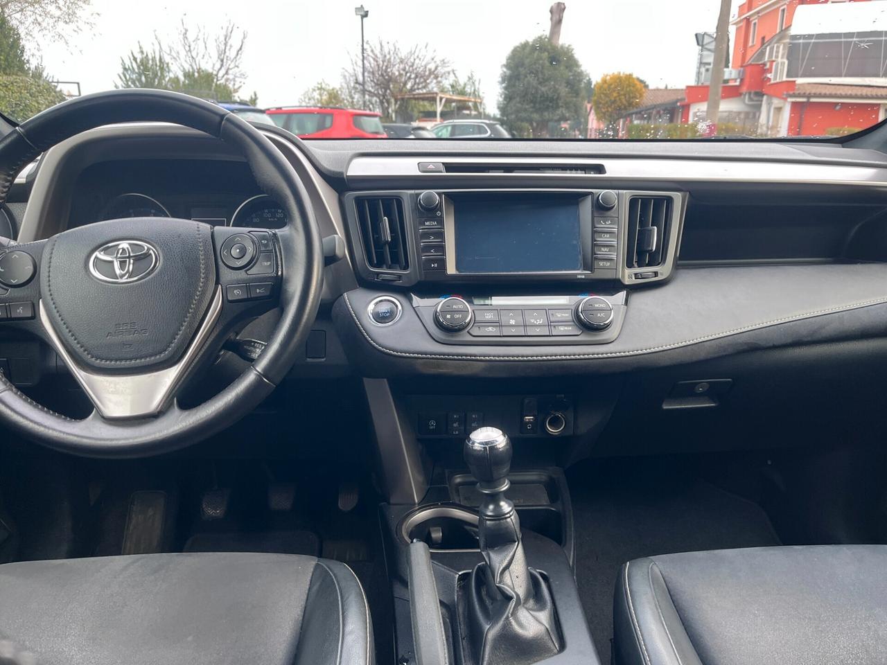 Toyota RAV 4 RAV4 2.0 D-4D 2WD Active