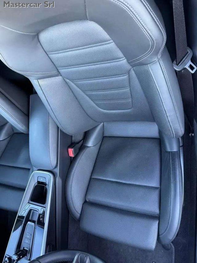 PORSCHE 992 911 Turbo Coupè GL658DB