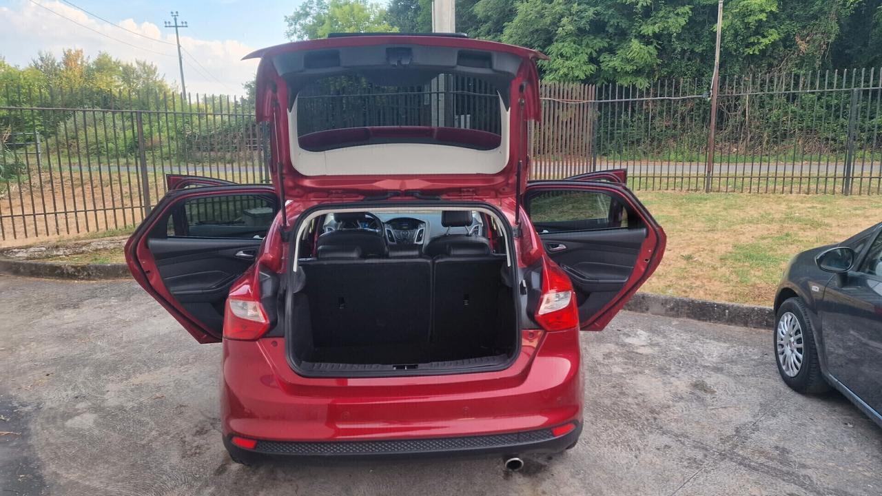 Focus 2.0 TDCi 115cv Powershift Titanium automatica