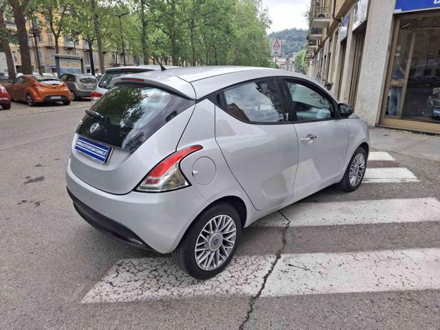 LANCIA Ypsilon 1.2 69 CV 5 porte S&S Gold