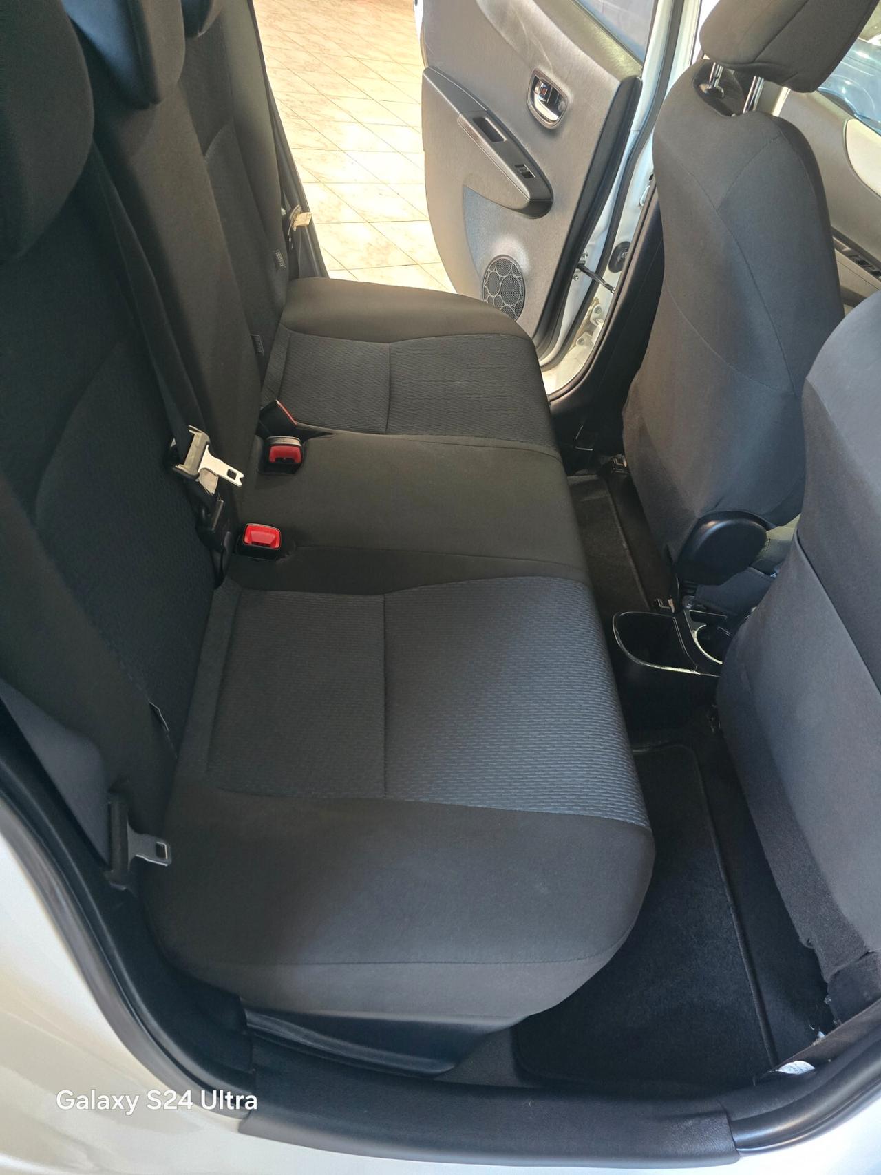 Toyota Yaris 1.5 Hybrid 5 porte Lounge