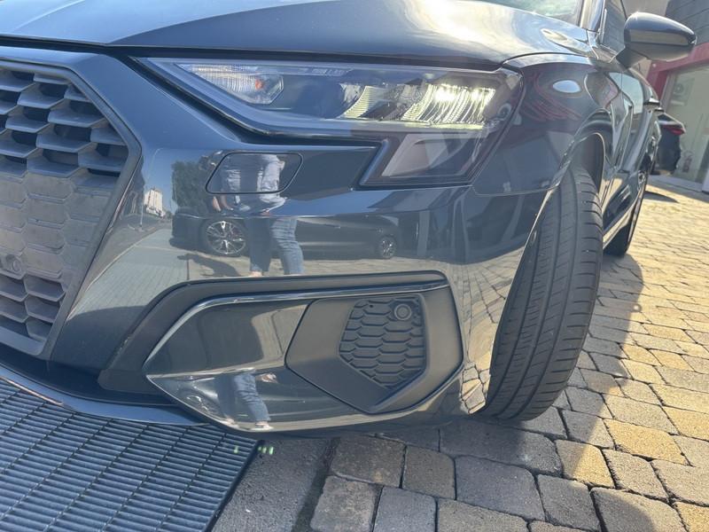 Audi A3 Sportback 30 2.0 tdi Business LED-NAVI-16"