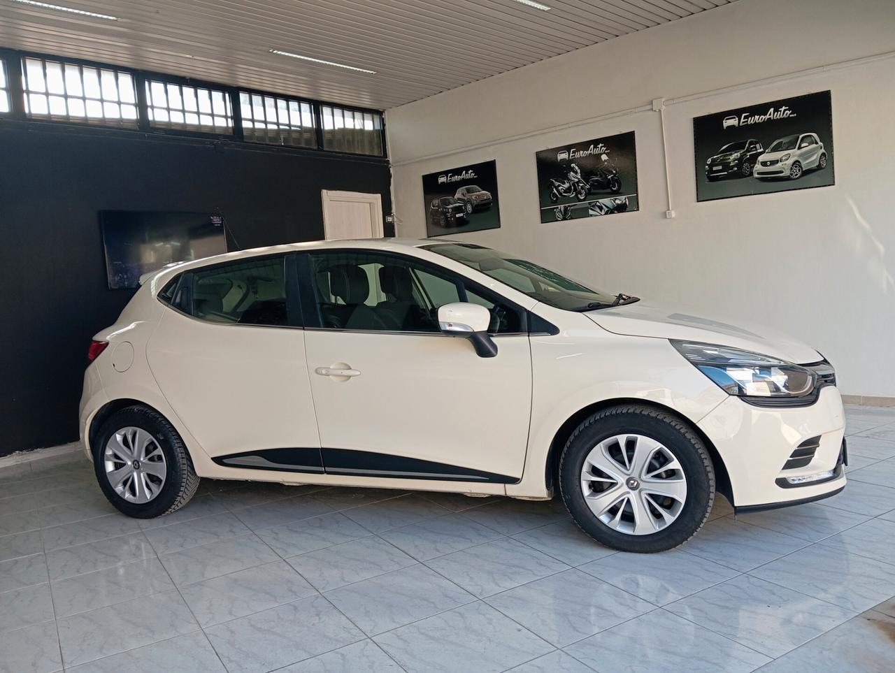 Renault Clio 1.2 benzina 2018 CON GARANZIA