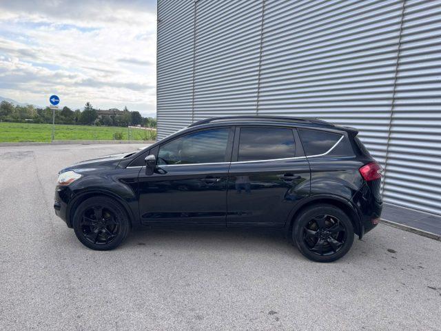 FORD Kuga 2.0 TDCi 163 CV 4WD Titanium 4x4 total black