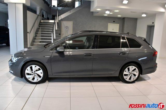 VOLKSWAGEN Golf Variant 1.5 ETSI 131 CV DSG STYLE + NAVI