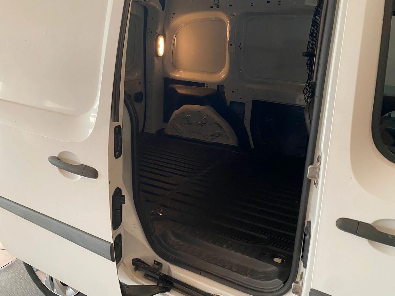 Renault Kangoo 1.5 dCi 90CV F.AP. 4p. Express