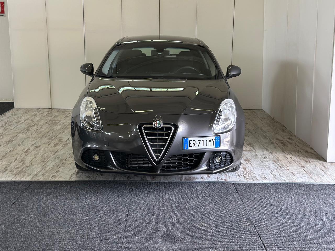 Alfa Romeo Giulietta 1.4 GPL Distinctive Ok Neopatentati