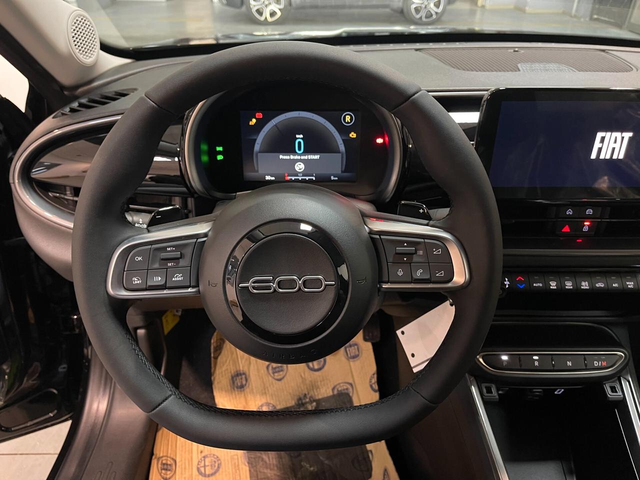 Fiat 600 Hybrid 145 CV DCT MHEV Icon