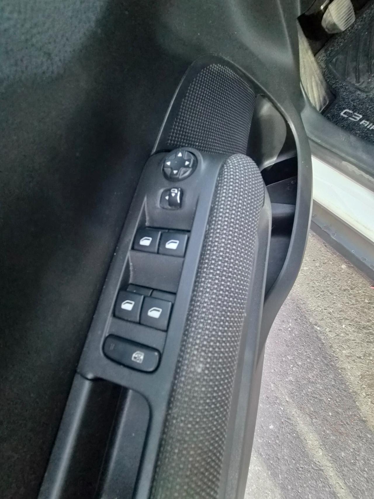 Citroen C3 Aircross BlueHDi 100 S&S Shine
