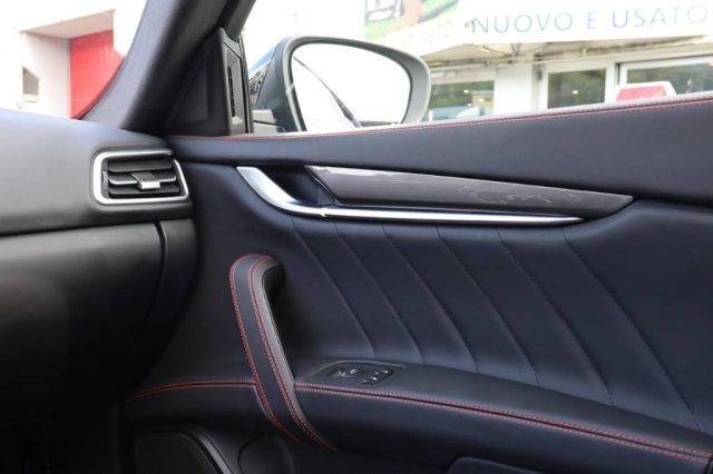 MASERATI Ghibli 330 CV MHEV Executive GranSport