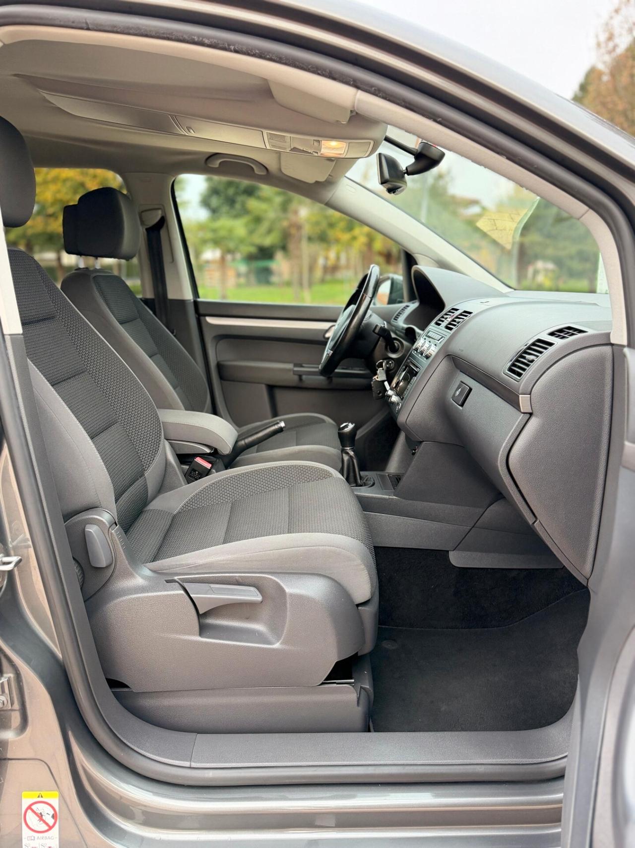 Volkswagen Touran Business 1.4 Highline EcoFuel