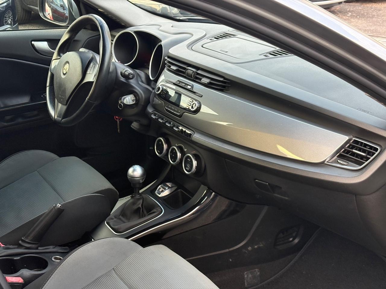 Alfa Romeo Giulietta 2.0 JTDm-2 140 CV Exclusive
