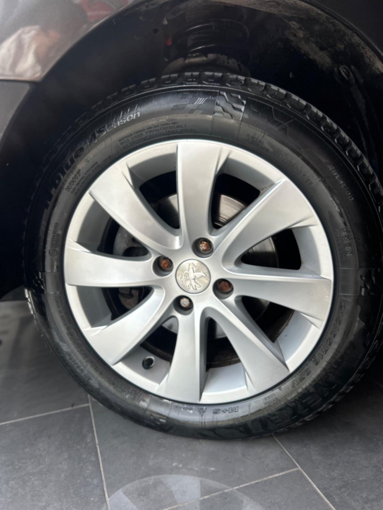 Peugeot Partner Tepee 1.6 BlueHDi 120cv Outdoor 2015