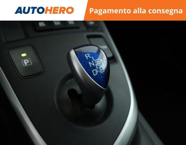 TOYOTA Auris Touring Sports 1.8 Hybrid Lounge