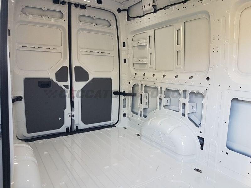 Volkswagen Crafter 30 FURG PM 103 ant M6 MY 25