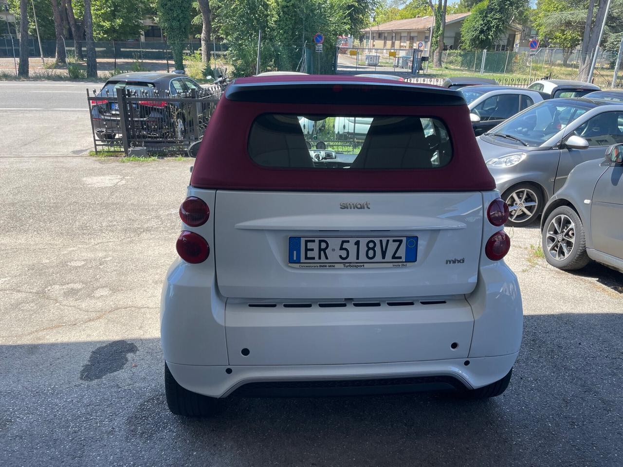 Smart ForTwo 1000 52 kW MHD cabrio pulse