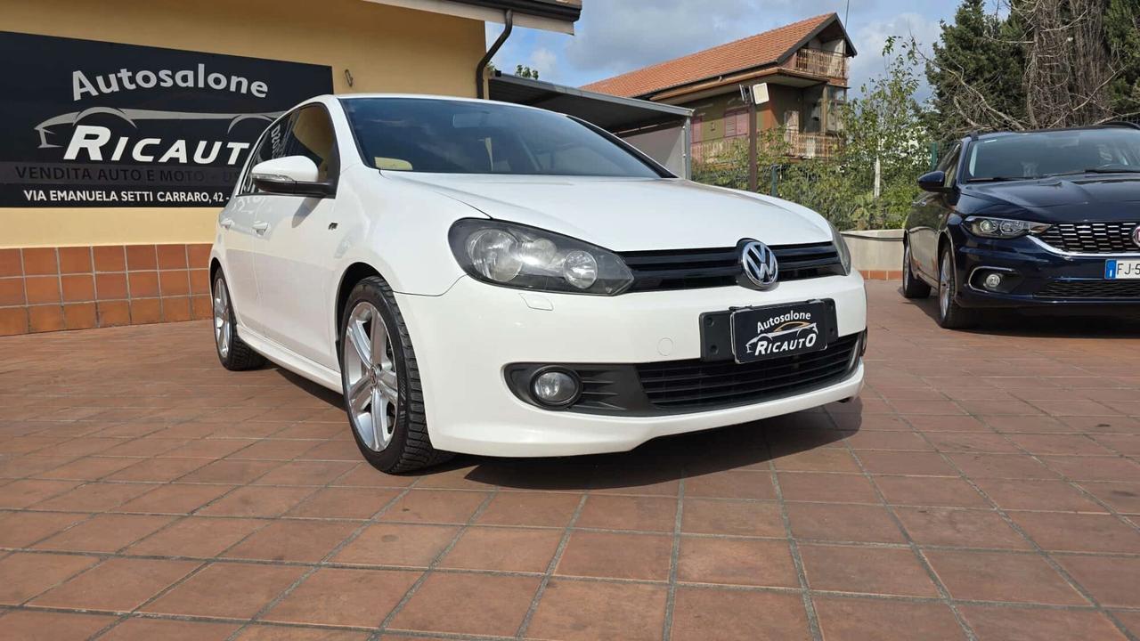 VOLKSWAGEN GOLF 1.6 105 CV R-LINE