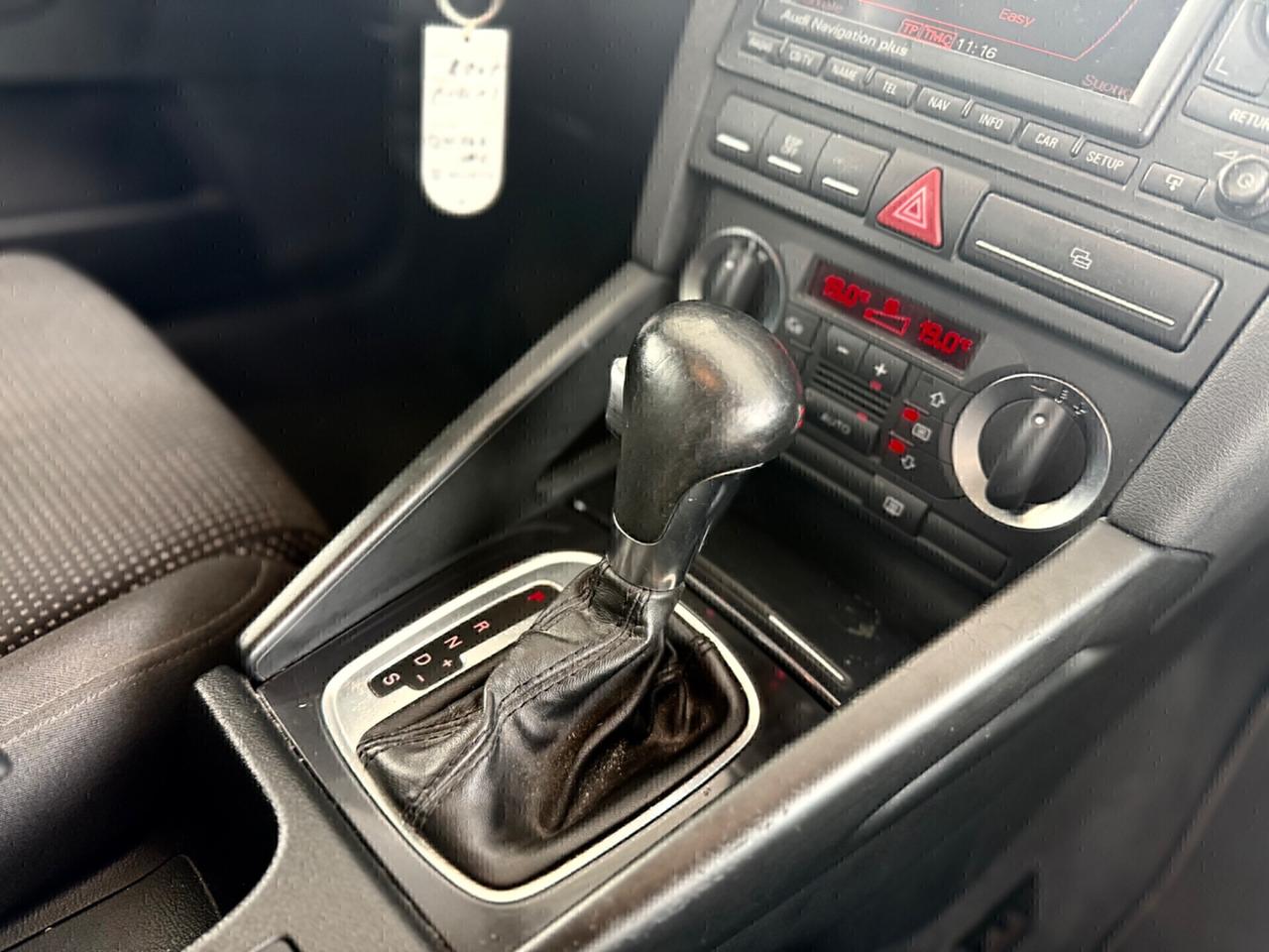 Audi A3 2.0 TDI (170cv) *AUTOMAT*NAVI