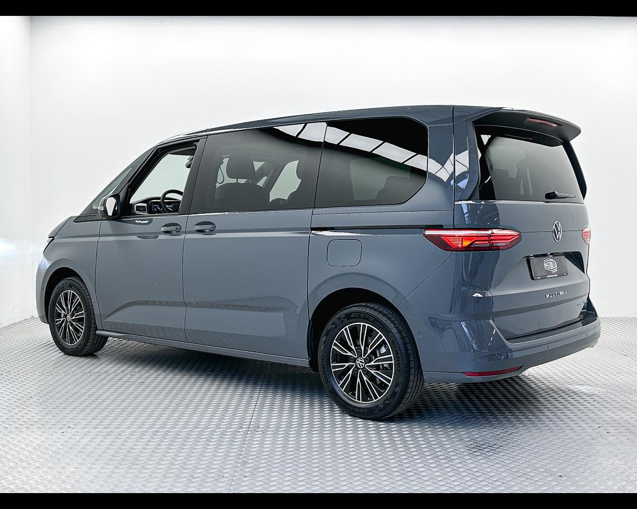 VOLKSWAGEN Multivan 7ª '21-> - Multivan 1.5 PHEV DSG 4Motion Space