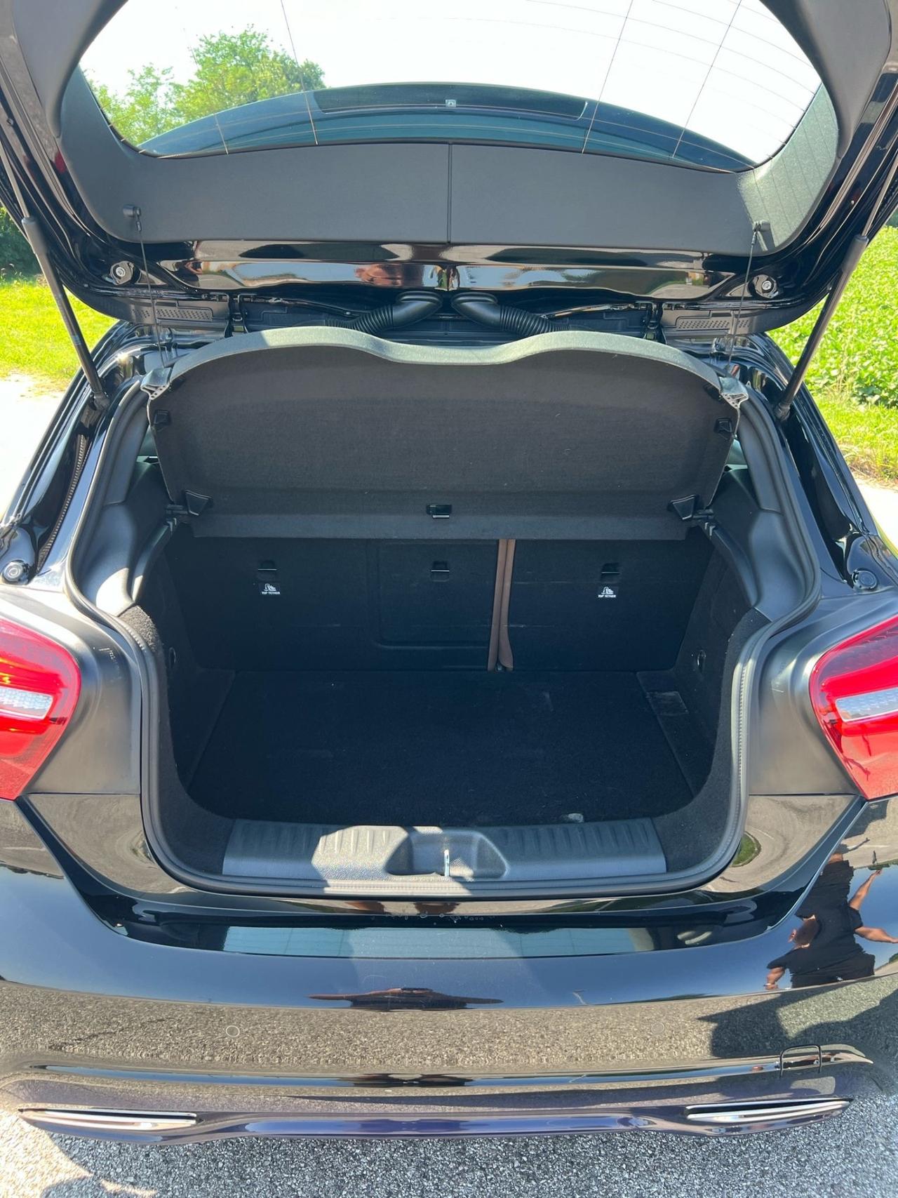Mercedes-benz A 220 d Automatic 4Matic Premium