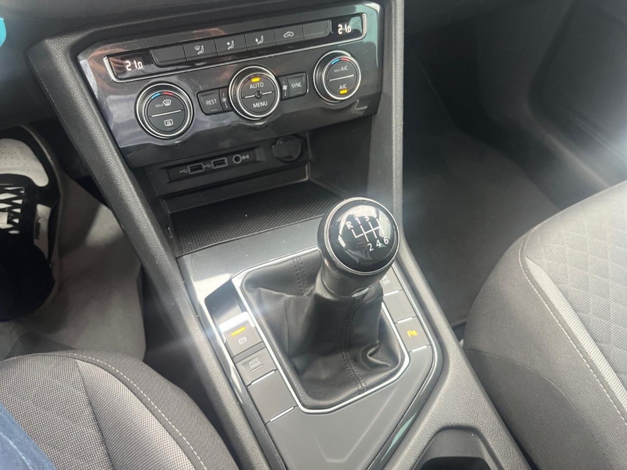 Volkswagen Tiguan 1.5 tsi business 130cv