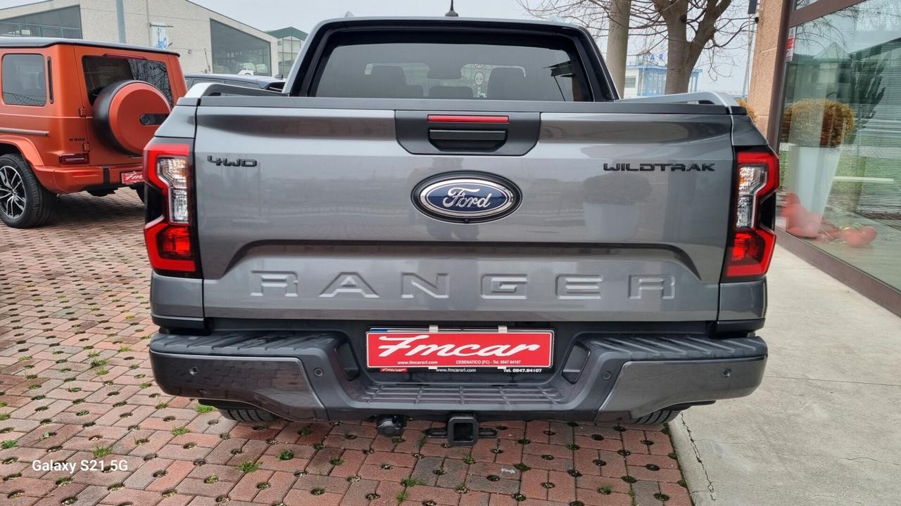 Ford Ranger 2.0 ECOBLUE DC Wildtrak 5 posti Autocarro 205 cv