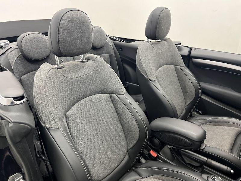 MINI Mini Cooper S allestimento JCW Cabrio trim