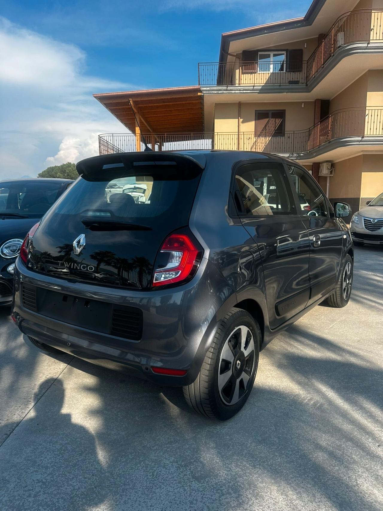 Renault Twingo TCe 90 CV EDC Duel2