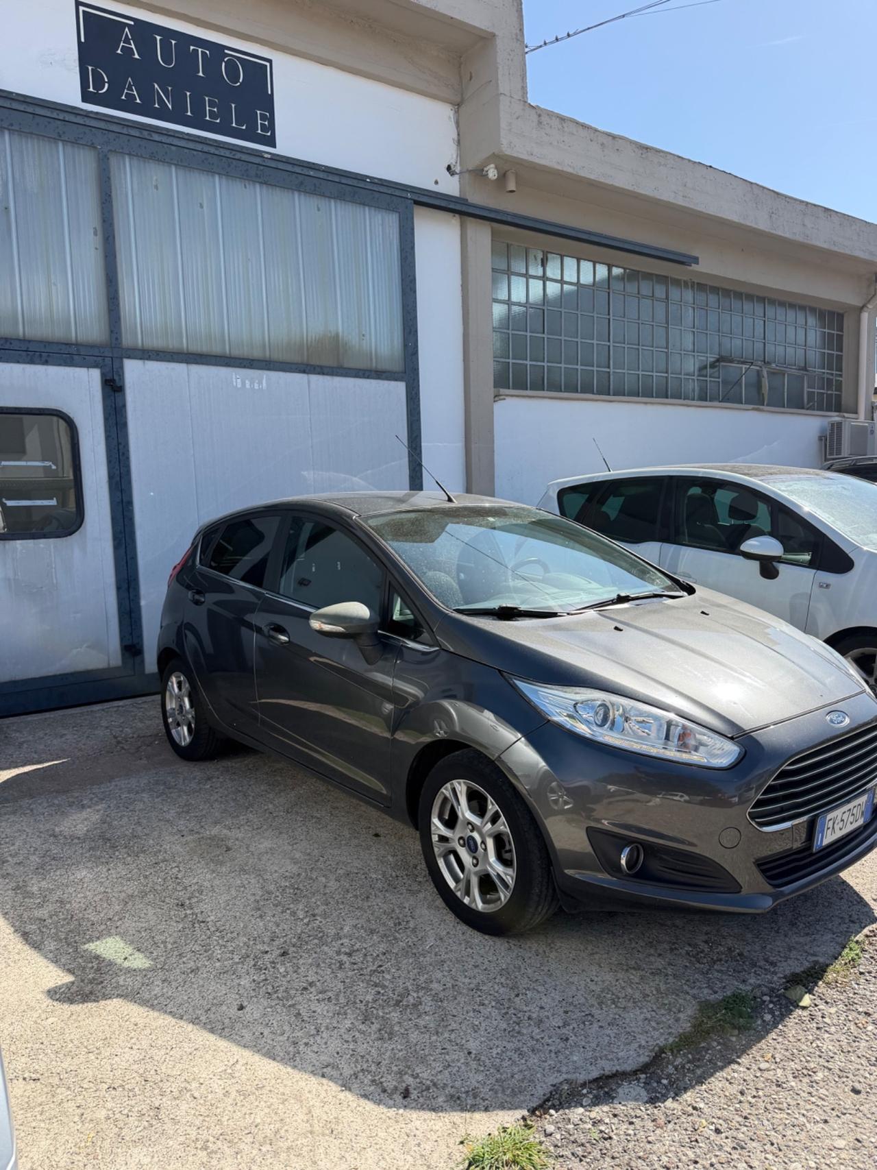 Ford Fiesta 1.5 TDCi 75CV 5 porte ST-Line