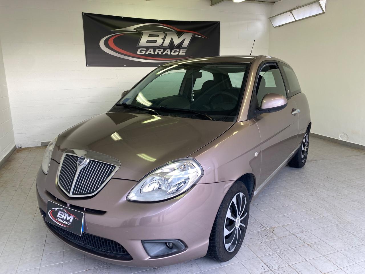 Lancia Ypsilon 1.2 GPL EURO5 NEOPATENTATI
