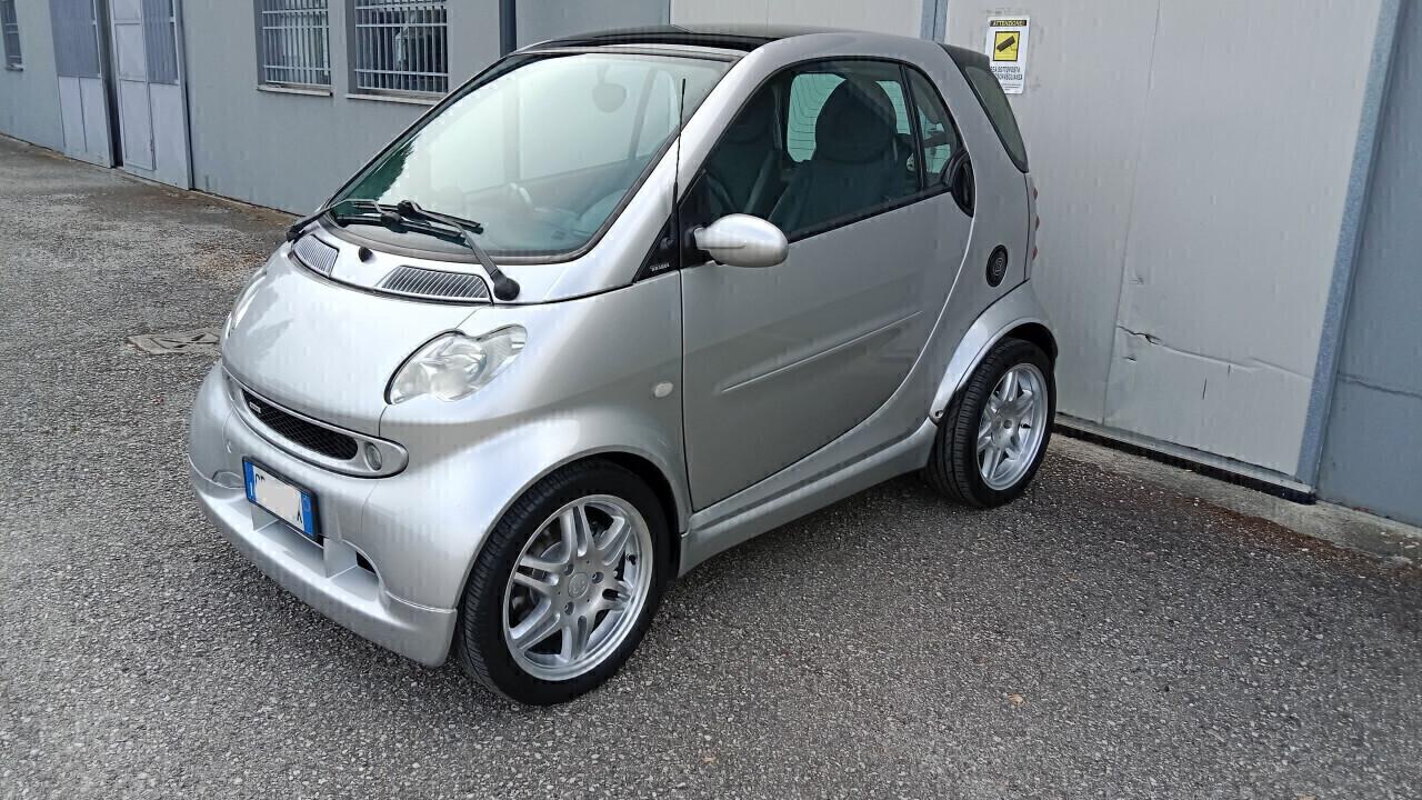 Smart Brabus totalmente restaurata (da collezione) -