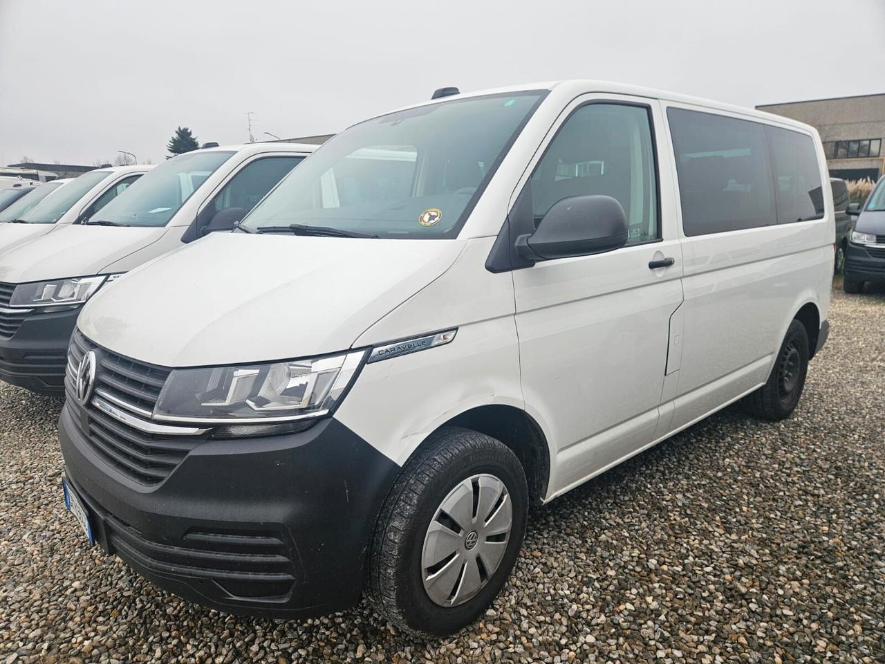 Volkswagen Caravelle 2.0 TDI 9P con IVA esposta