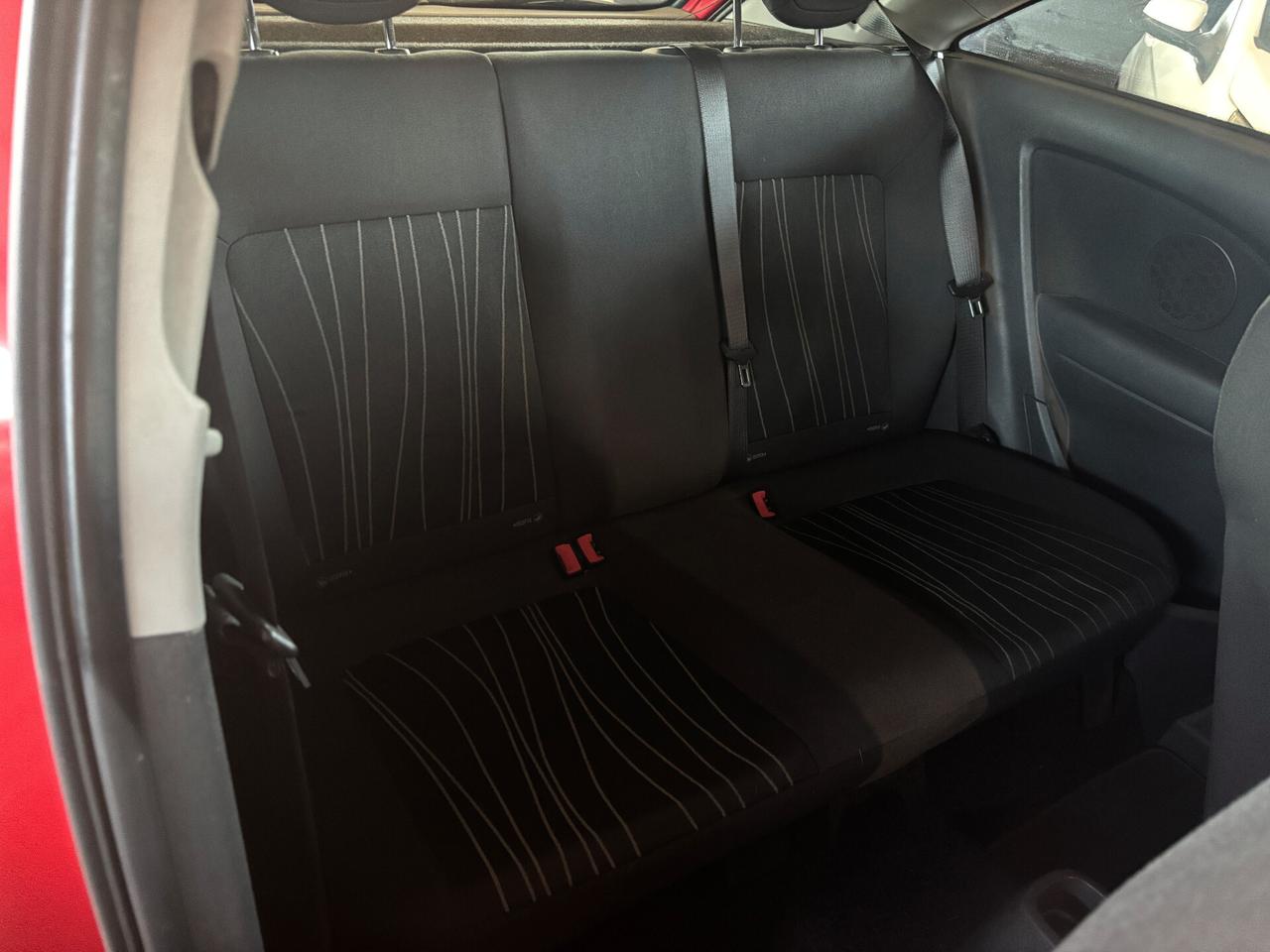 Opel Corsa 1.2 63KW 85CV 3porte Club NEOPATENTATO